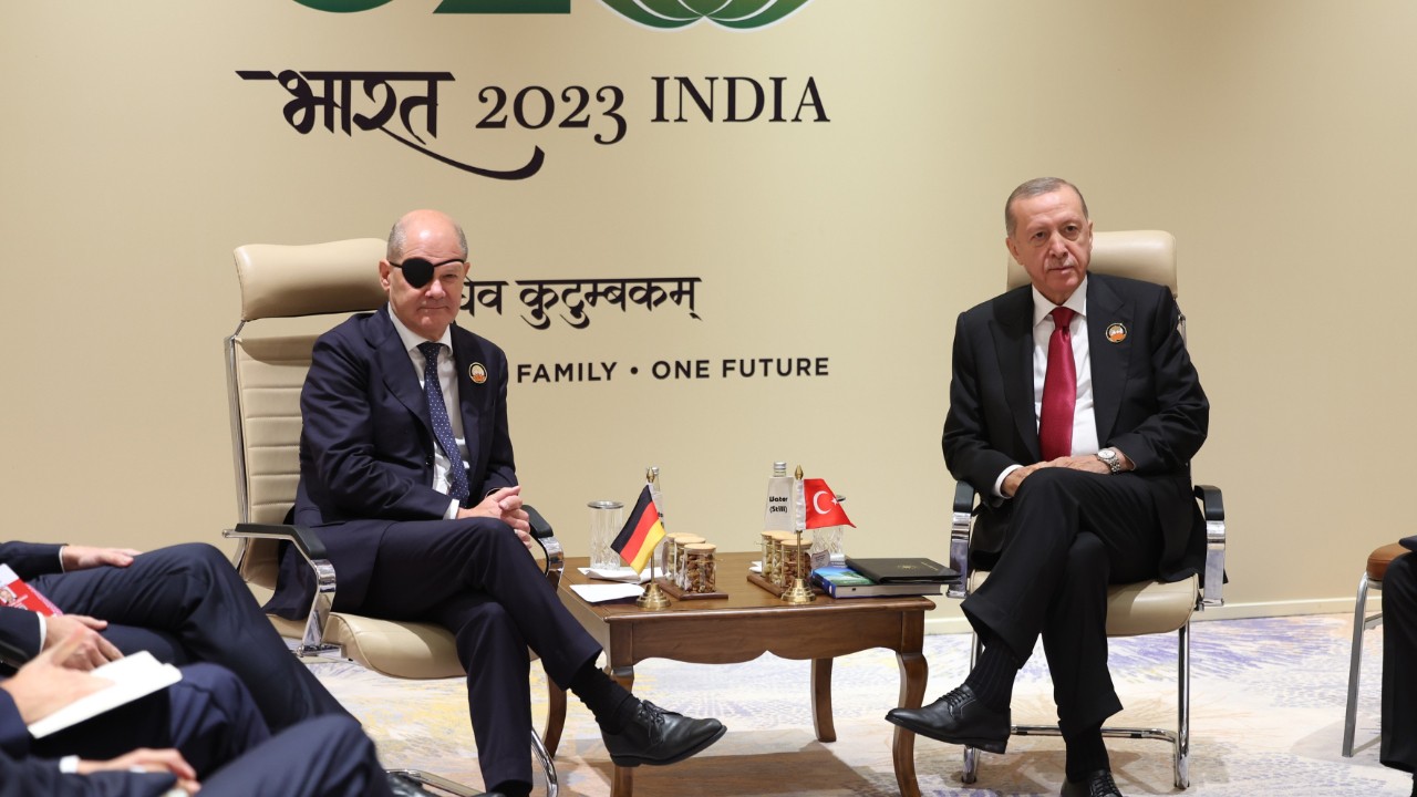 Cumhurbaşkanı Erdoğan, Almanya Başbakanı Scholz’u kabul etti