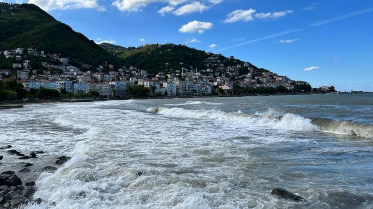 Valilik açıkladı! Ordu'da denize girmek yasaklandı