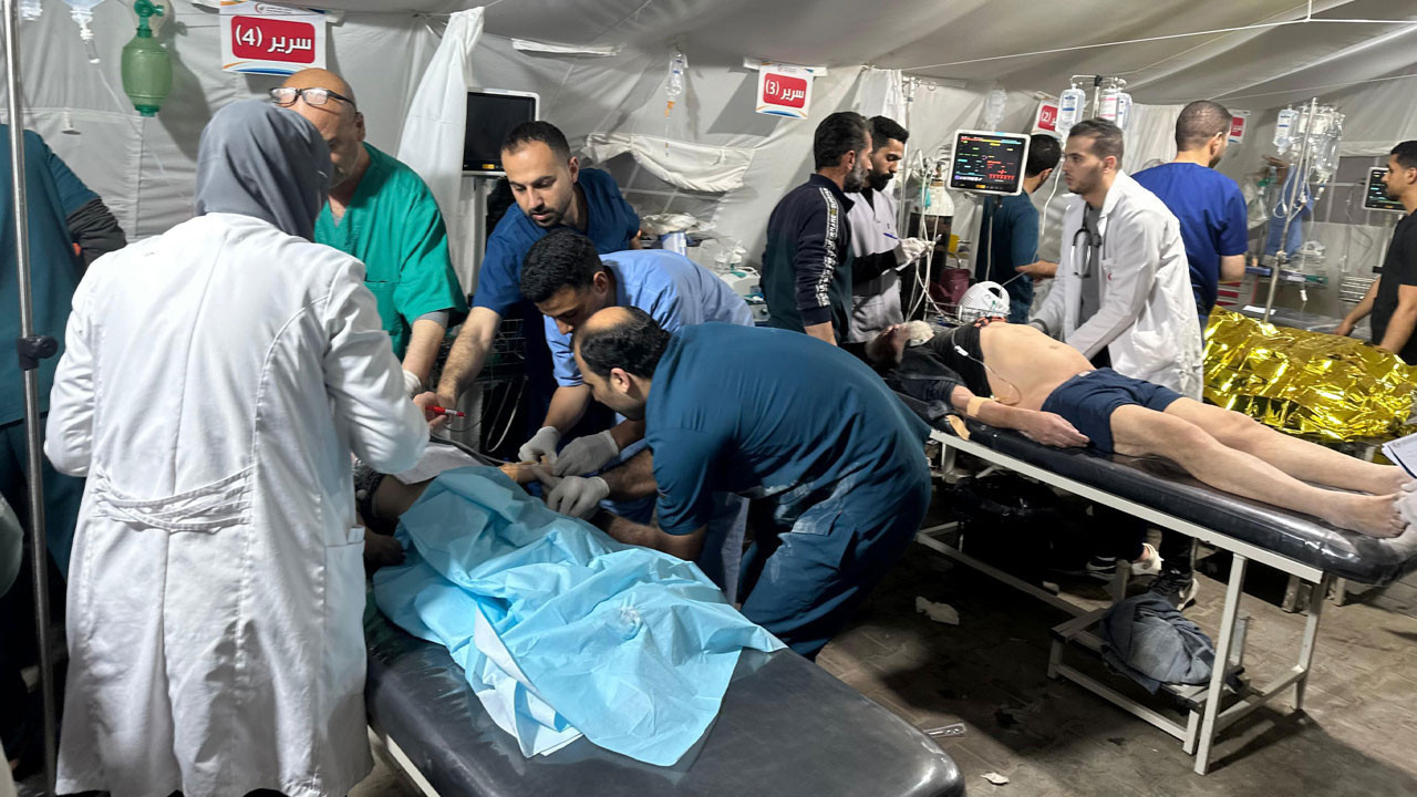 Gazze'de can kaybı 33 bin 37'ye yükseldi