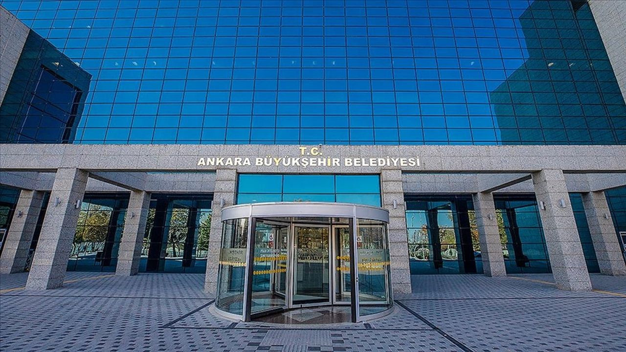 Ankara Büyükşehir Belediyesinde çift maaş skandalı