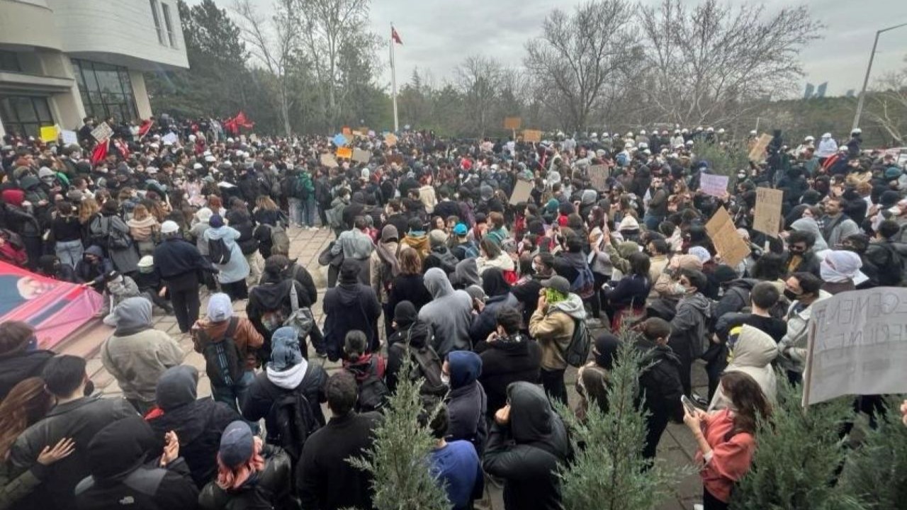 İmamoğlu protestoları sonrası tutuklanan 102 kişi tahliye edildi