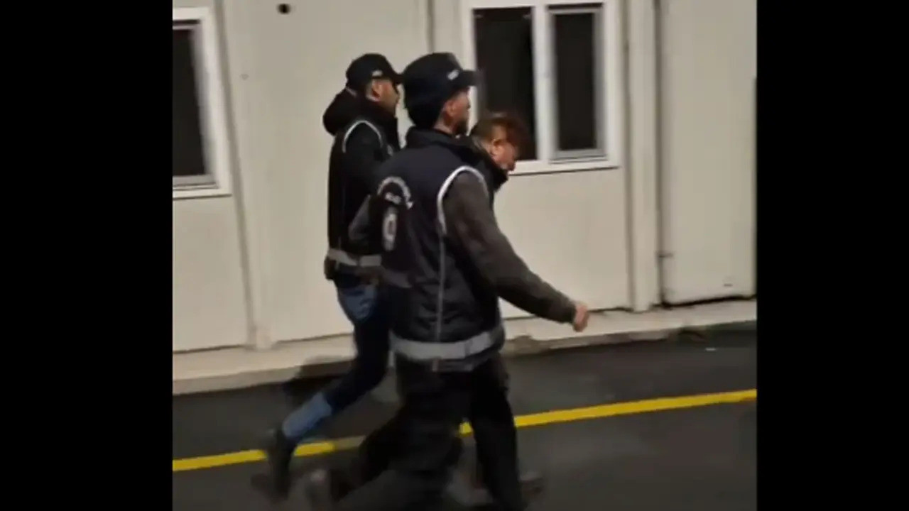 İtalya'da kırmızı bültenle aranıyordu: İstanbul’da yakalandı