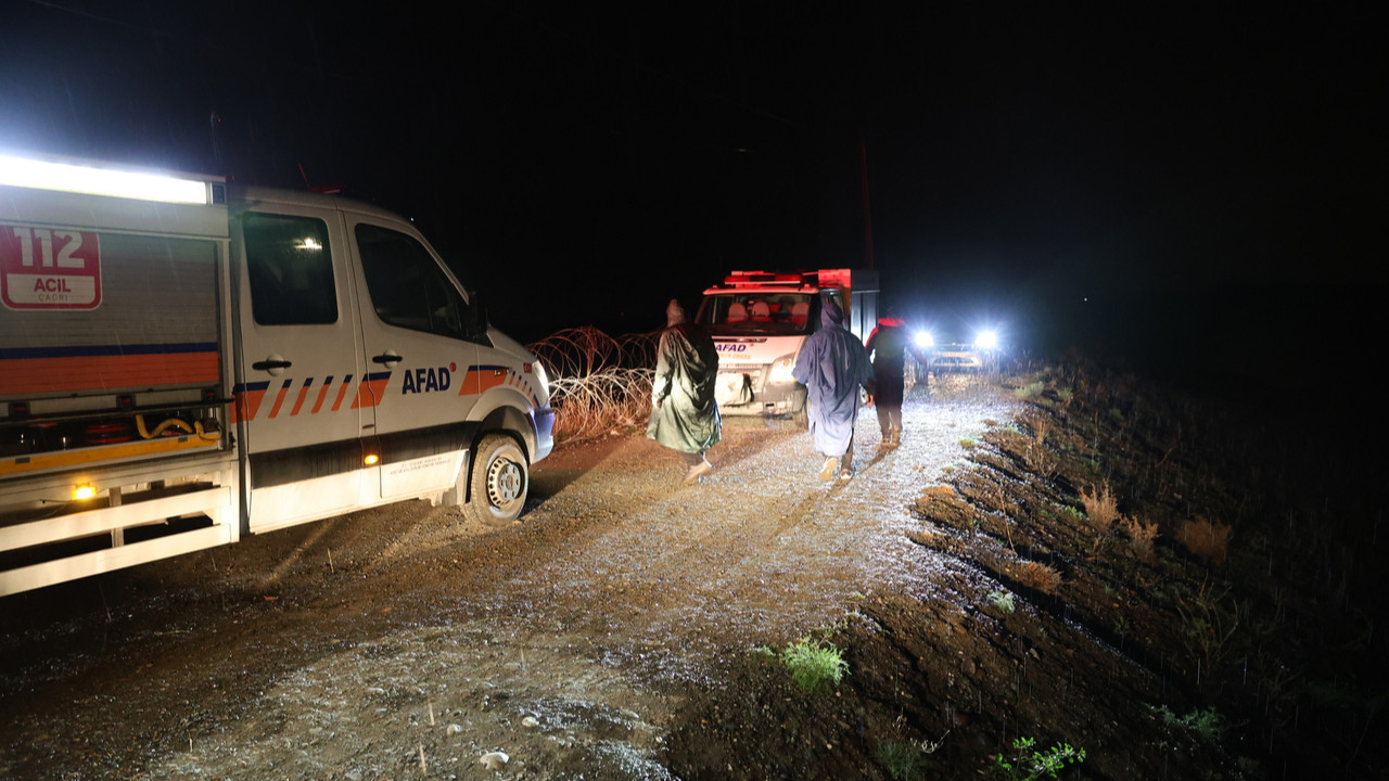 Sınır hattında kayıp alarmı! Jandarma ve AFAD harekete geçti