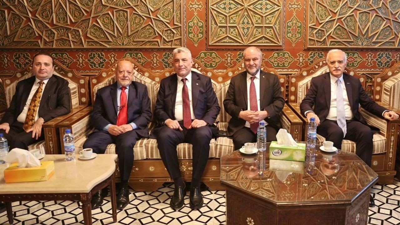Bakan Bolat’tan Suriye mesajı: Ekonomik ve sosyal entegrasyon için hazırız