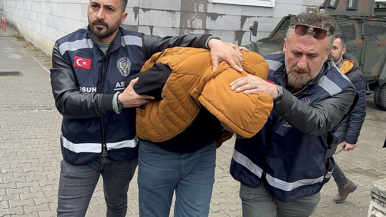 Boşanmak isteyen eşini öldürdü: Ahırda saklanırken yakalandı