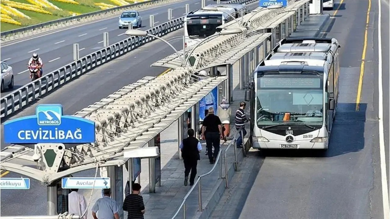 Bugün toplu taşıma ücretsiz!