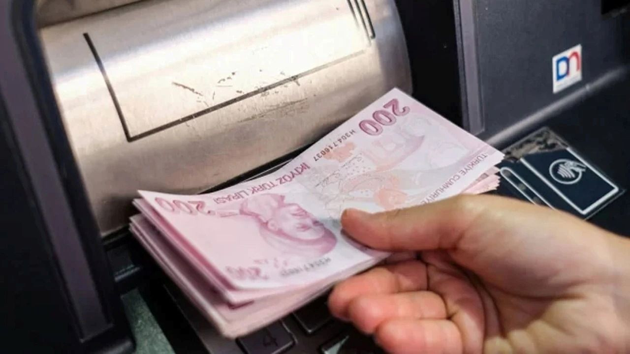 Emeklilere bayram müjdesi: İkramiyeler ne zaman yatacak?