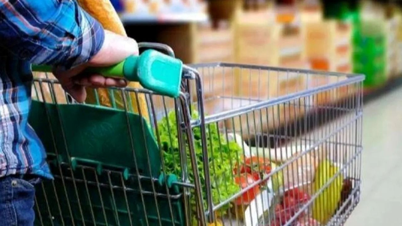 AK Parti seçmeninin yüzde 43,5'i ekonomiden memnun değil