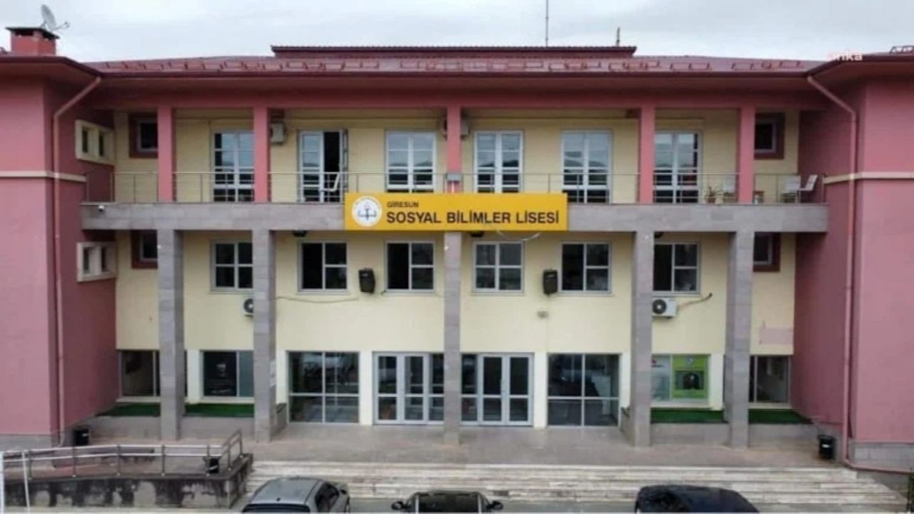 Okulda silahlı saldırı: İki kadın kardeş öldürüldü