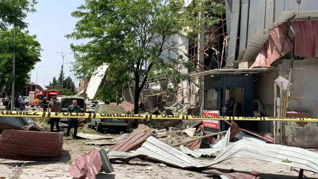 Halı fabrikasında patlama: Duvarlar yıkıldı, yaralılar var!