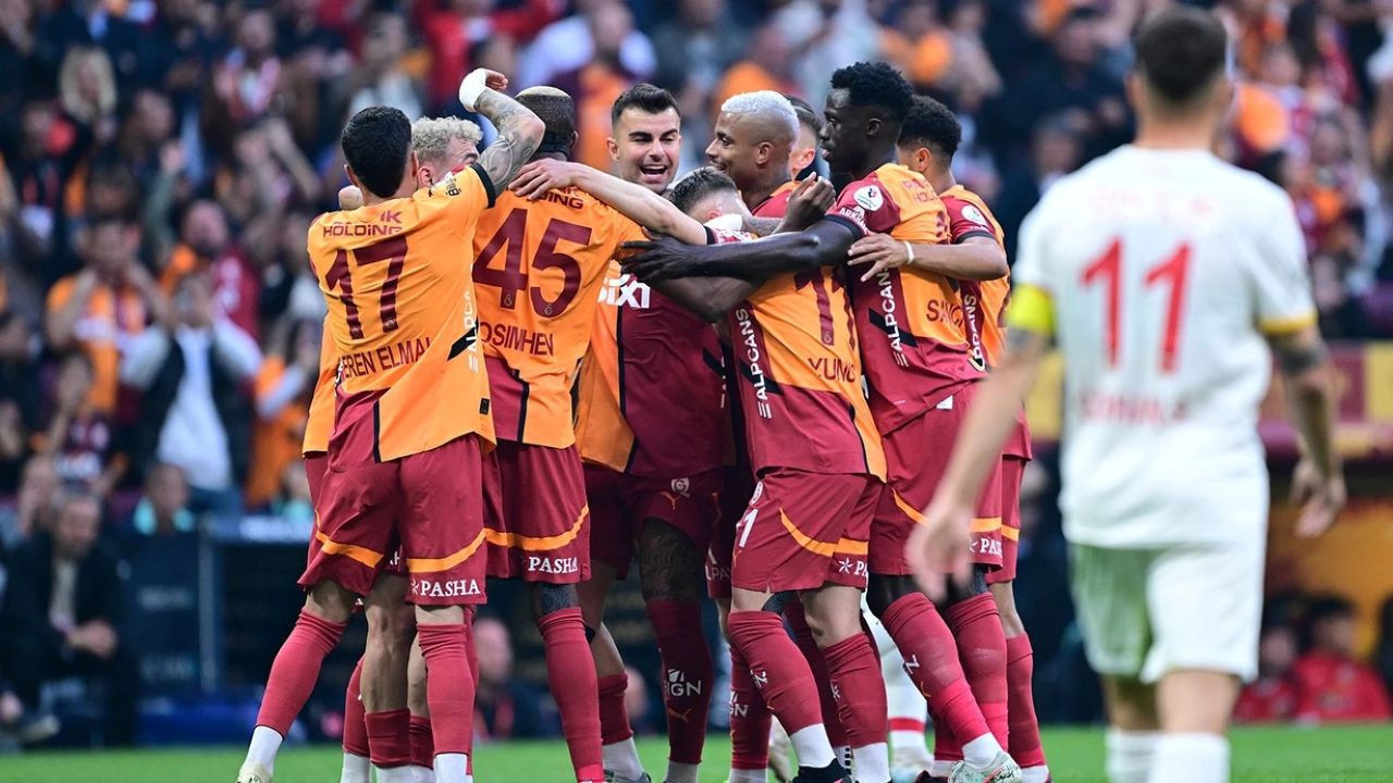 Galatasaray 25. kez şampiyon: Tarihe geçen 5. yıldız