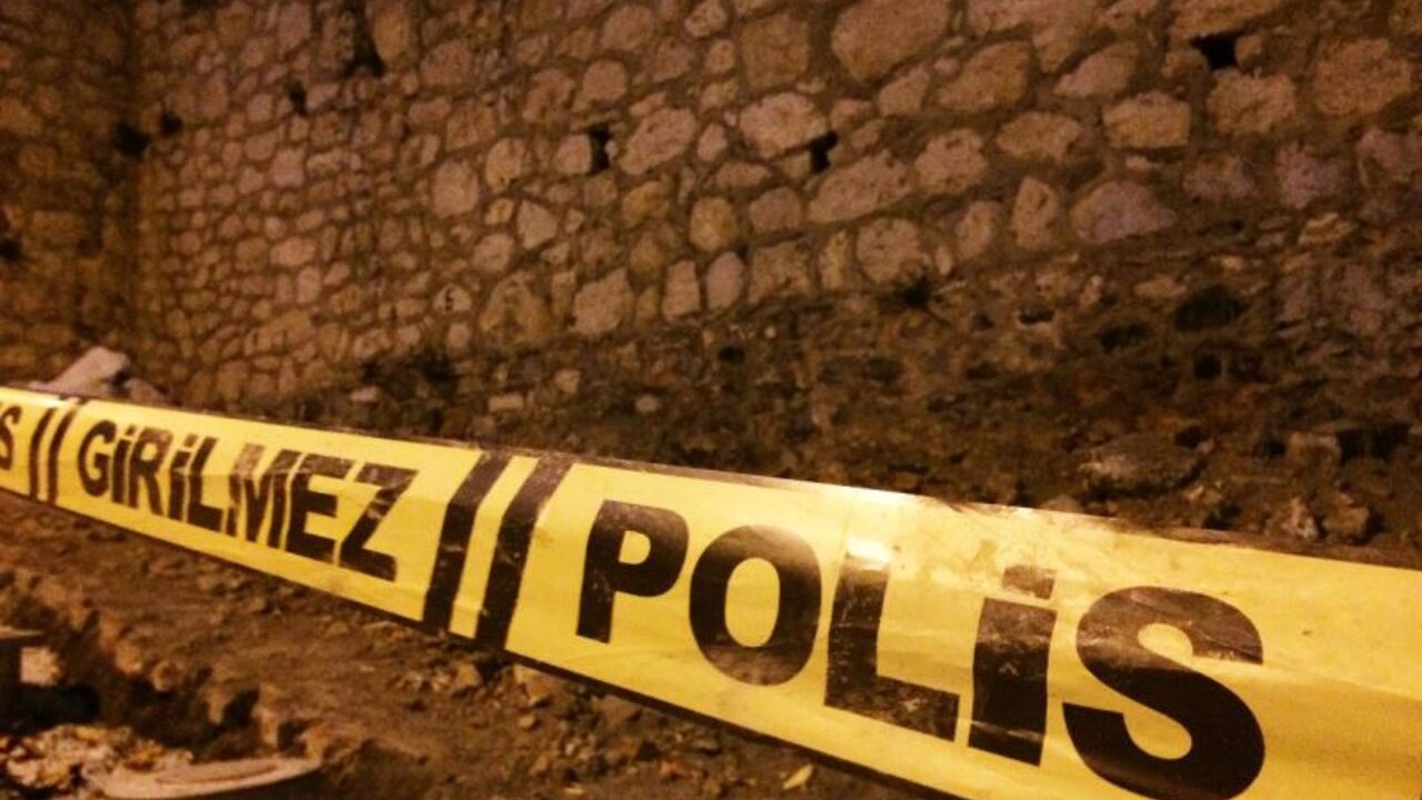 Arnavutköy'de dehşet: Mezarlıkta bebek cesedi bulundu!