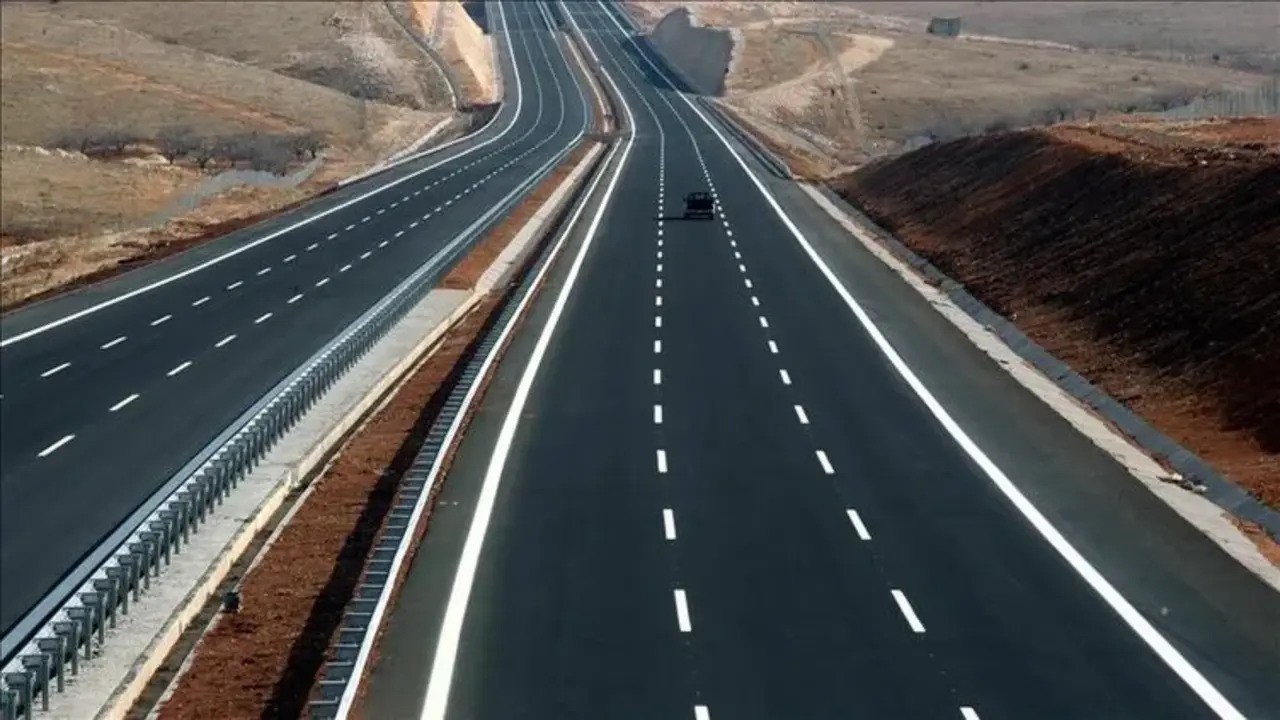 Otoyolda zam dönemi resmen başlıyor! Ücretler her yıl otomatik artacak