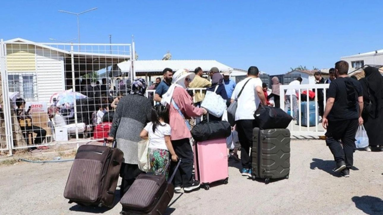 Türkiye’deki Suriyeli sayısı 2,7 milyona geriledi: İşte il il dağılım