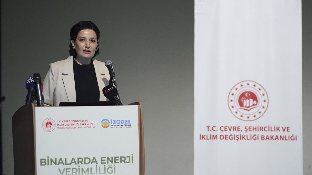 Enerjide tehlike çanları: İzmir'de "Binalarda Enerji Verimliliği" semineri düzenlendi