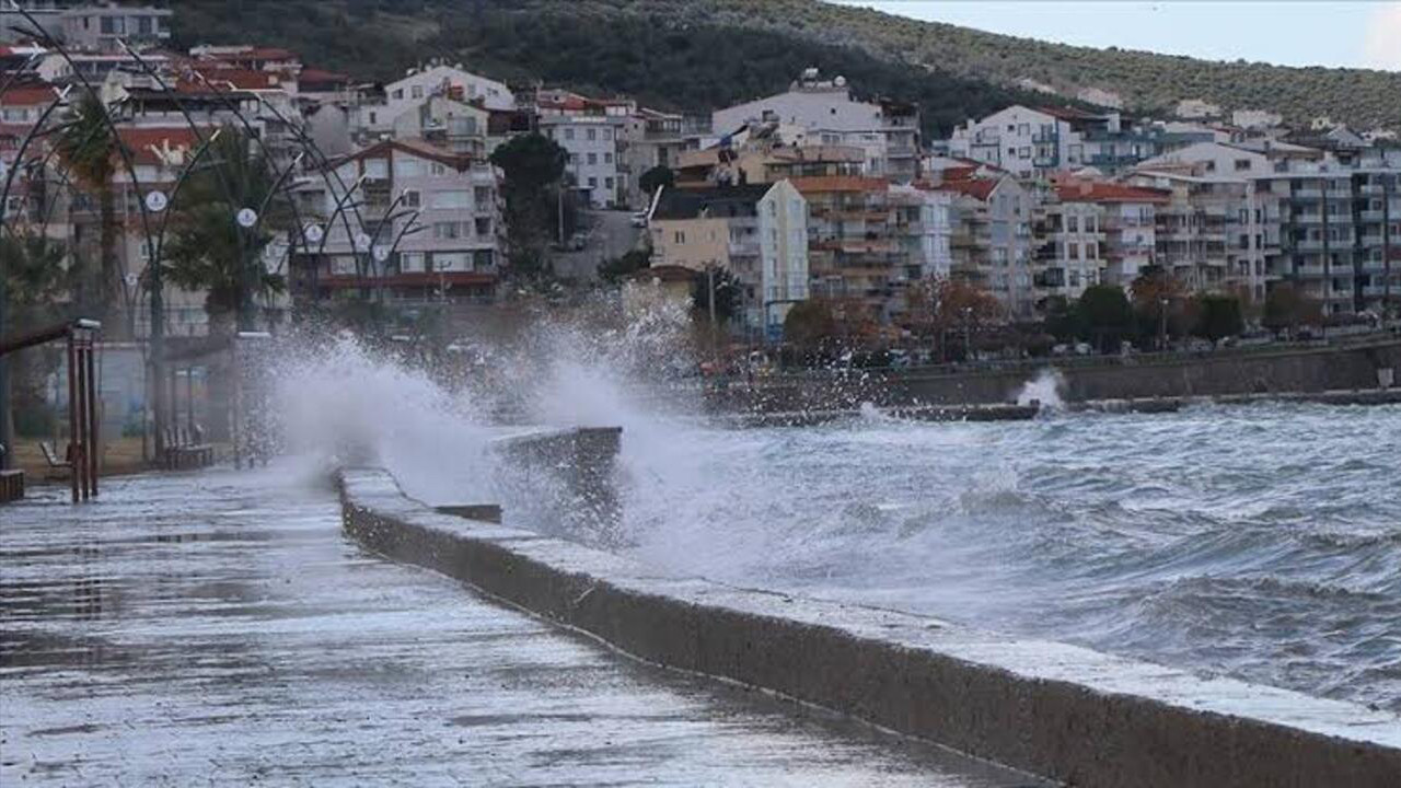 Meteoroloji uyardı: Ege Denizi’nde fırtına alarmı!