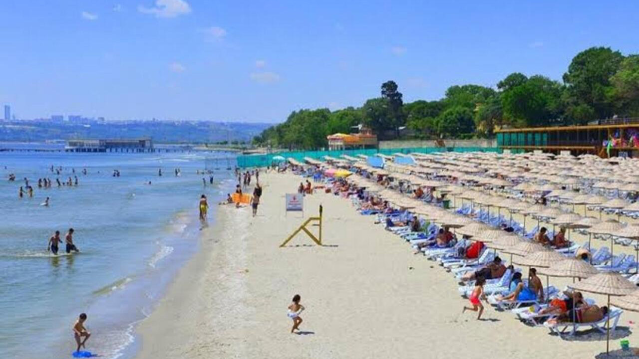 İstanbul’da denize girmek yasaklandı! Meteoroloji’den fırtına uyarısı