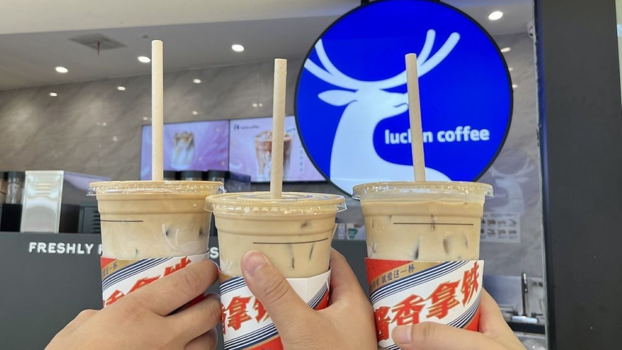 Çin'de Starbucks'ı geride bırakmıştı:  Luckin Coffee ABD'de