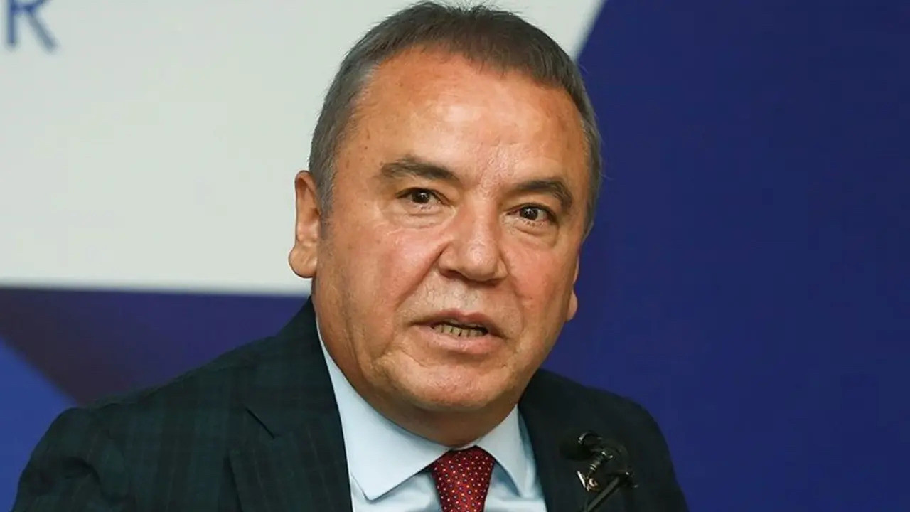 Antalya Büyükşehir Başkanı Muhittin Böcek tutuklandı