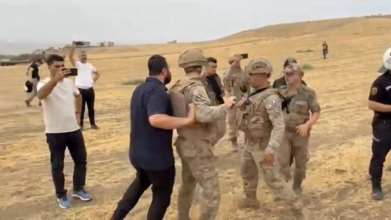 Kaçak yapılar yıkılınca kendilerini yakmak istediler! Batman’da gergin anlar