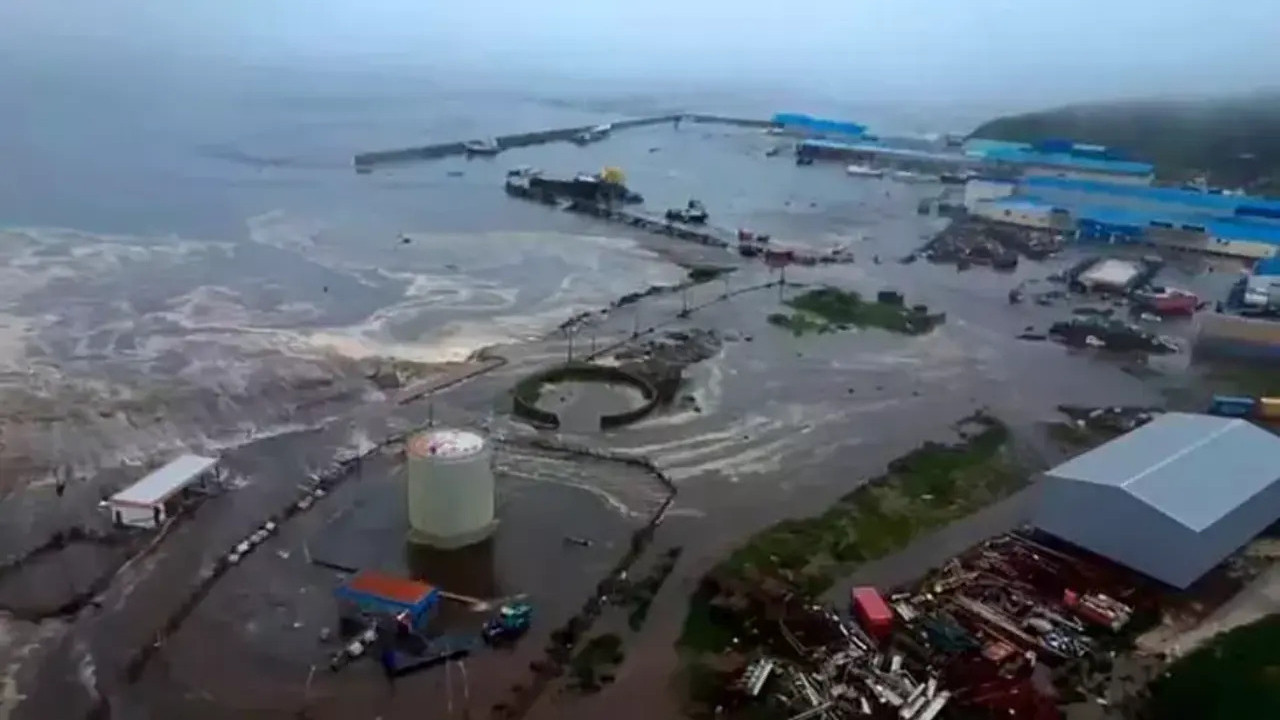 8,8’lik deprem sonrası dünya alarma geçti! Dev dalgalar yolda
