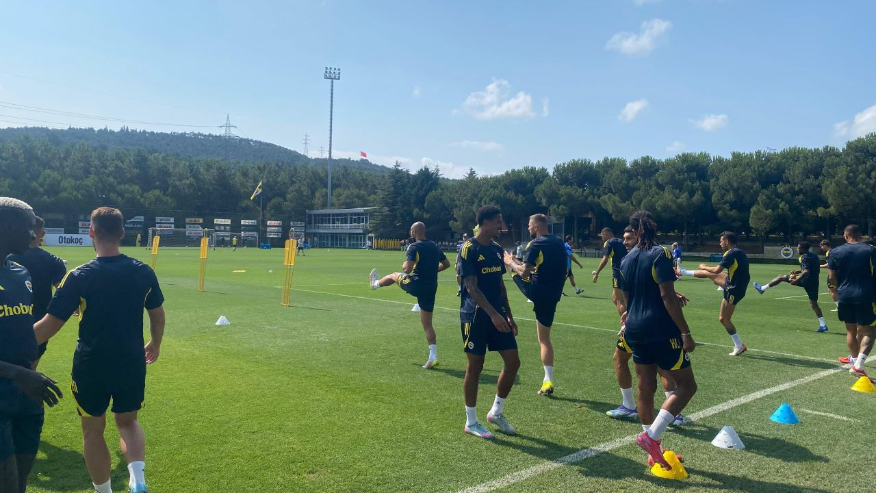 Fenerbahçe, Feyenoord maçına hazır: Mourinho’dan taktik prova