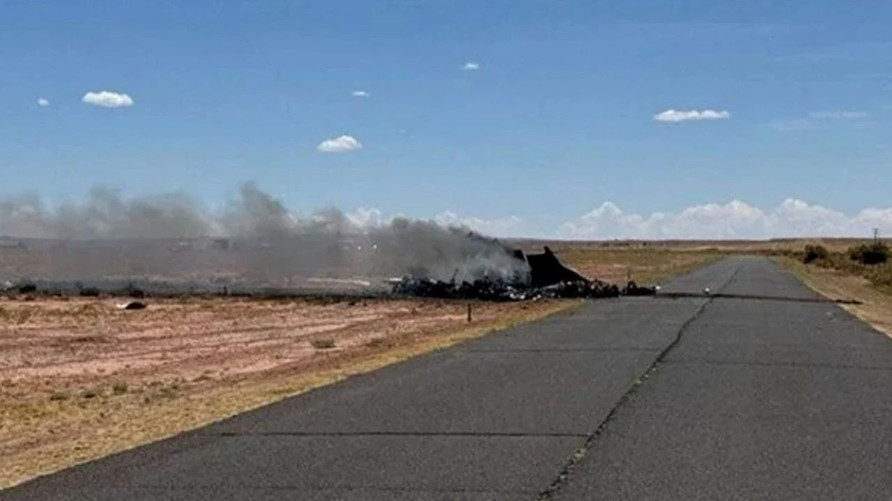 Hasta taşıyan uçak düştü: 4 kişi hayatını kaybetti