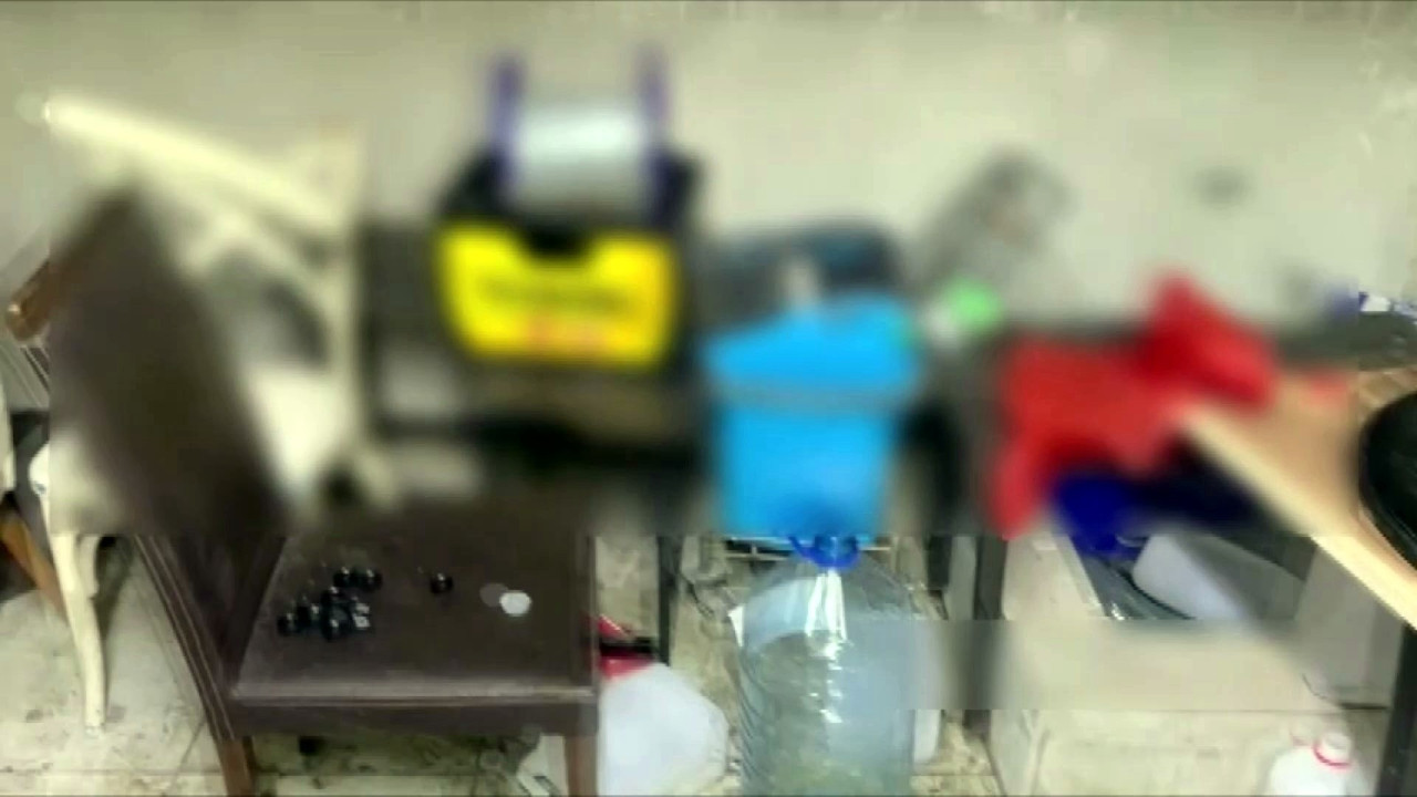 Sakarya’da eğlence mekanı görünümlü imalathane! İçerisi şoke etti