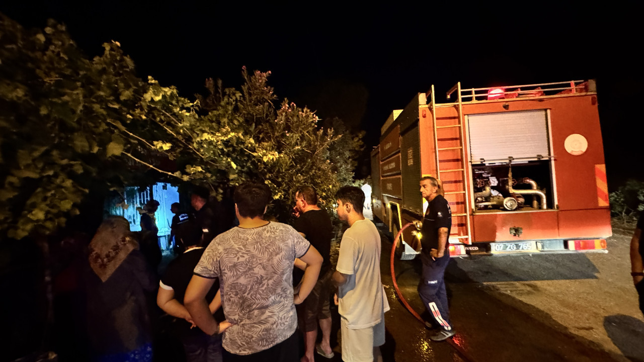 Antalya Kepez’de yangın: Torununu görmeye gitti, evi küle döndü