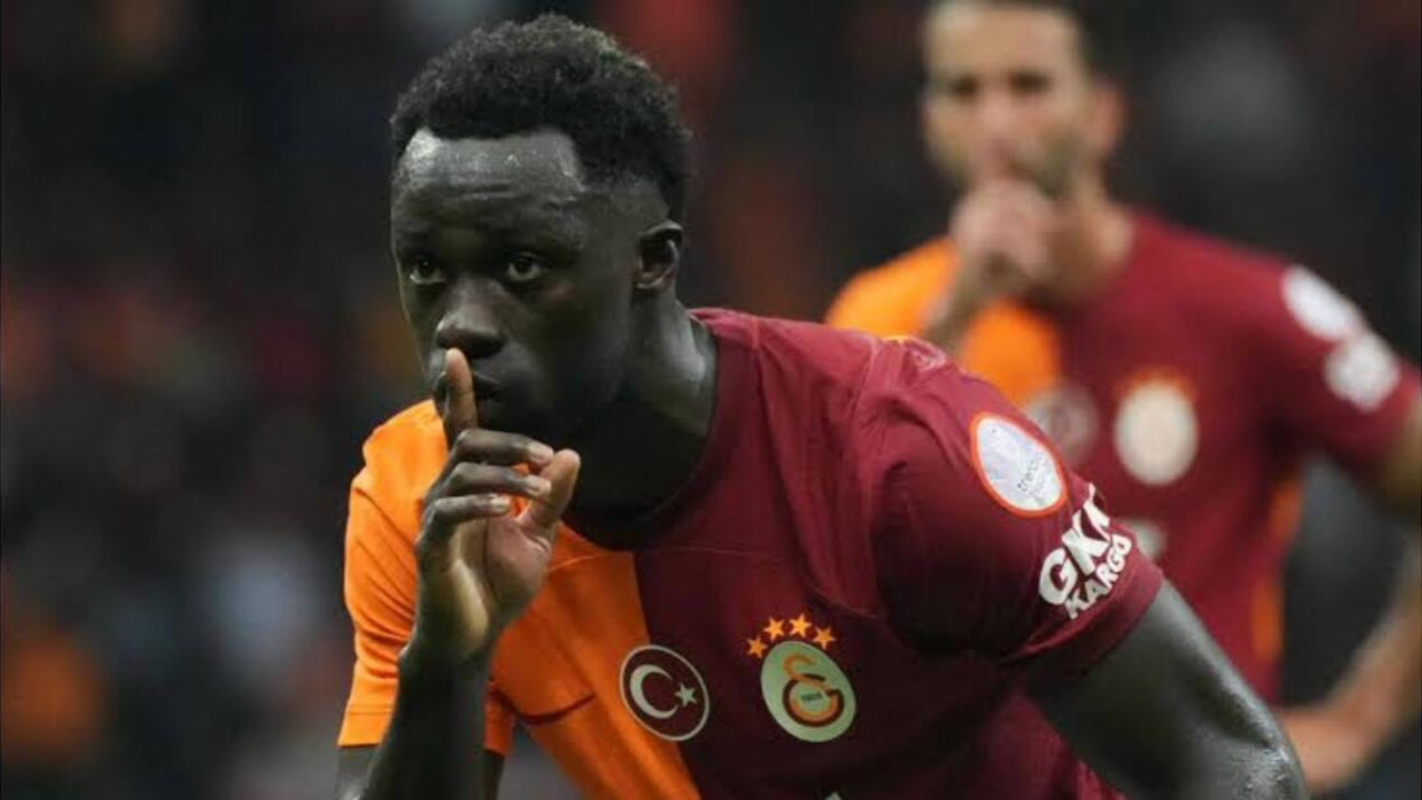 Galatasaray savunmasını garanti altına aldı: Yıldız oyuncu 2029’a kadar takımda