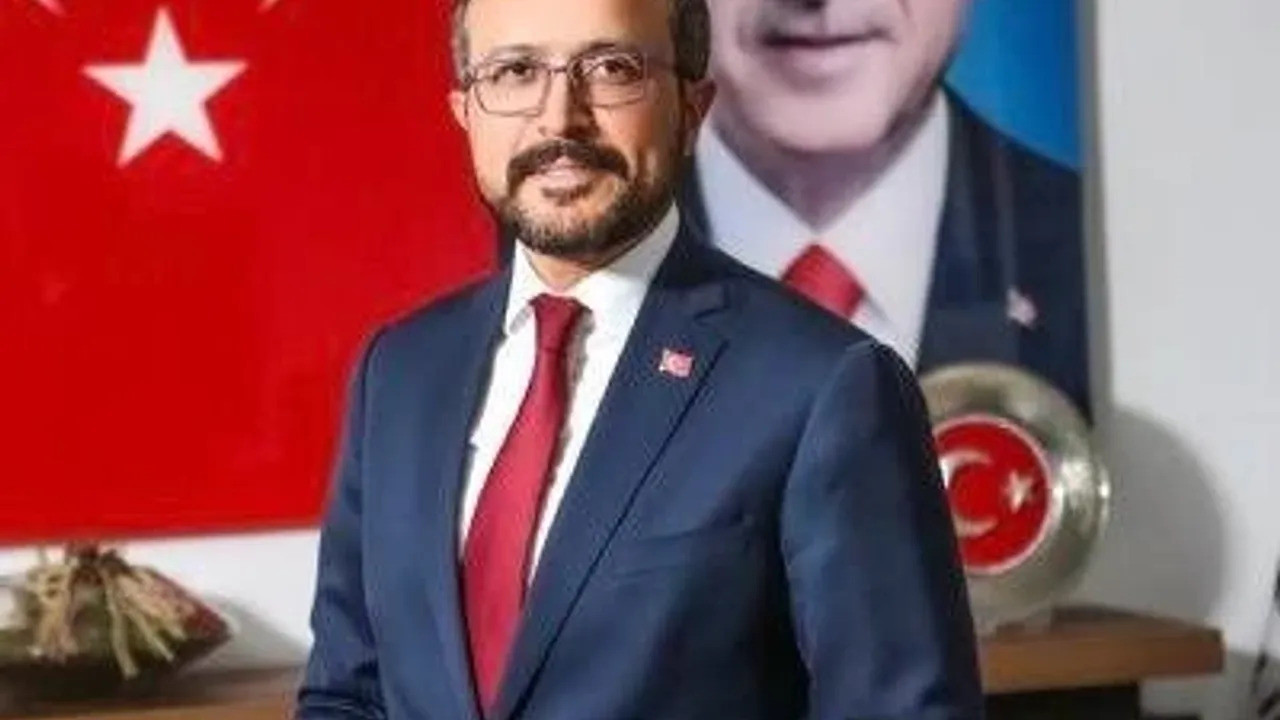 Yarış alanında dehşet: Attan düşen eski başkan ölümden döndü!