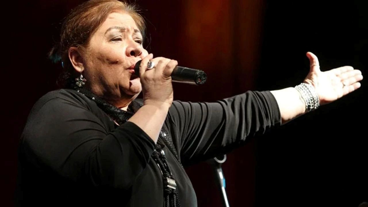 Türk Halk Müziği’nin efsane ismi Banu Kırbağ hayatını kaybetti