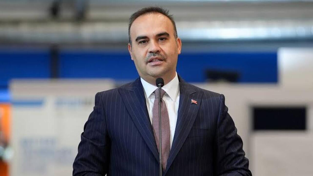 Bakan Kacır Erzincan’da konuştu: “Yatırımı, istihdamı, üretimi ve ihracatı büyütmek için gayretlerimizi sürdüreceğiz”