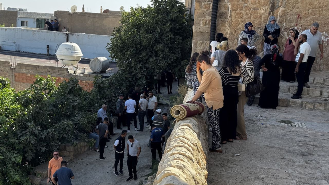 Mardin’de iki kız kardeş evlerinde ölü bulundu! 10 gün sonra fark edildiler