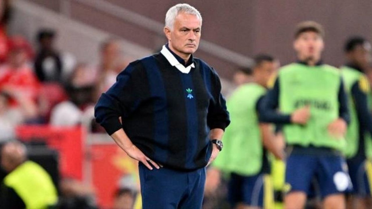 Son dakika: Fenerbahçe, Jose Mourinho ile resmen yollarını ayırdı