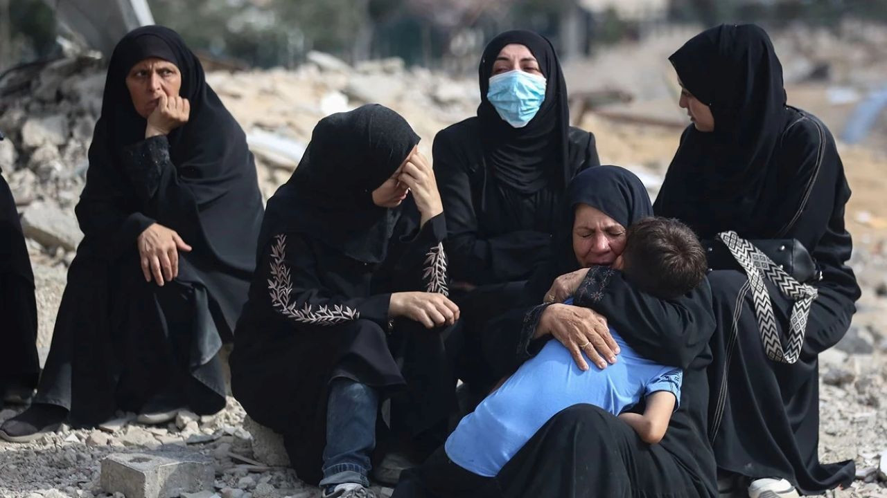 İsrail saldırılarında Gazze’de can kaybı sayısı 63 Bin 371’e yükseldi