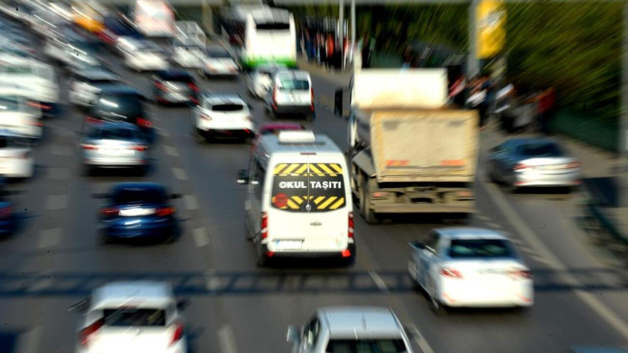 Velilere yeni dönem şoku: Okul servisine yüzde 49 zam!