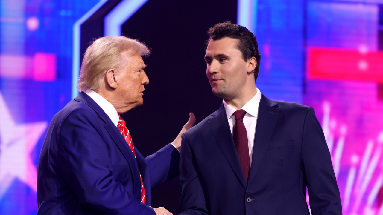 Trump’a yakınlığı ile biliniyordu! Aktivist Charlie Kirk’e suikast girişimi