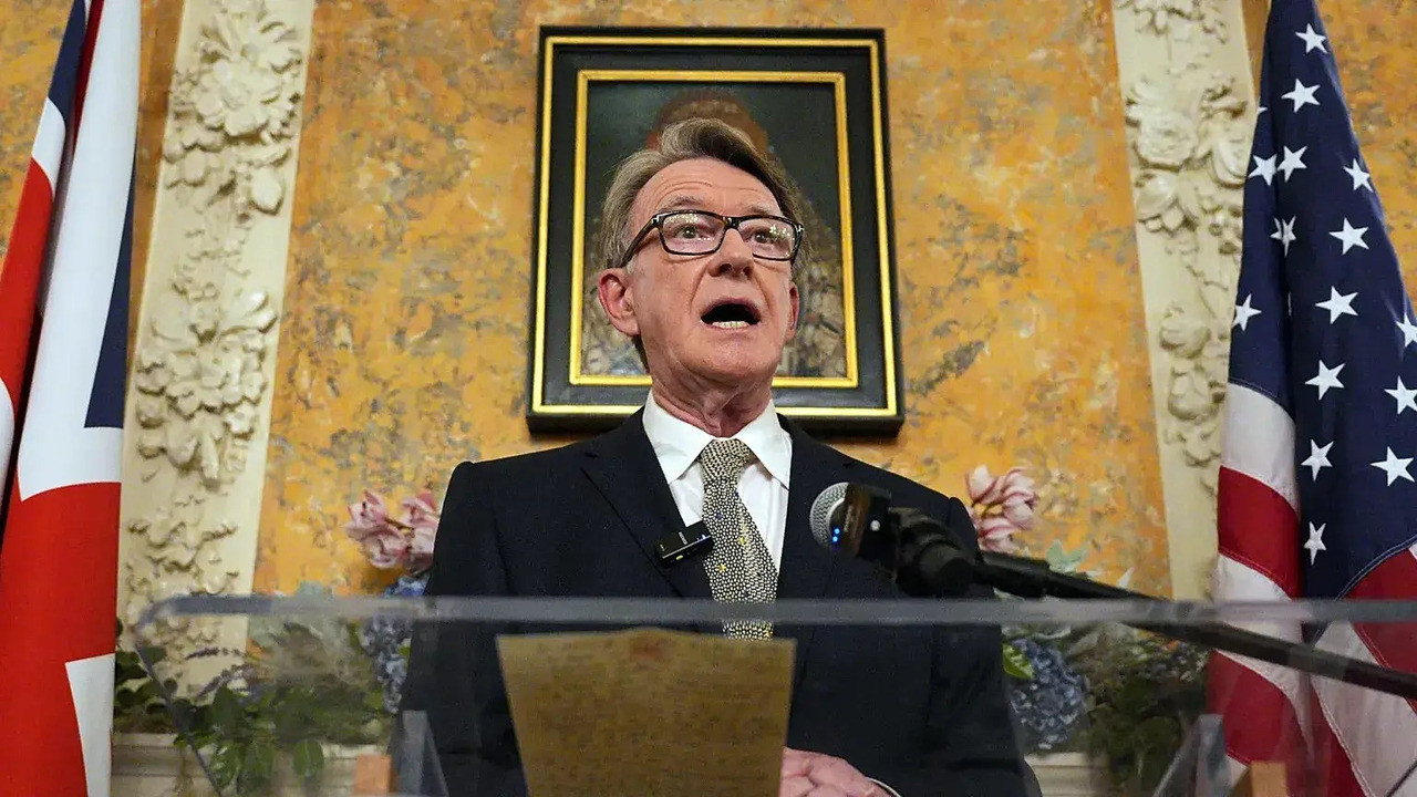 Epstein skandalı İngiltere’yi sarstı: Washington Büyükelçisi görevden alındı