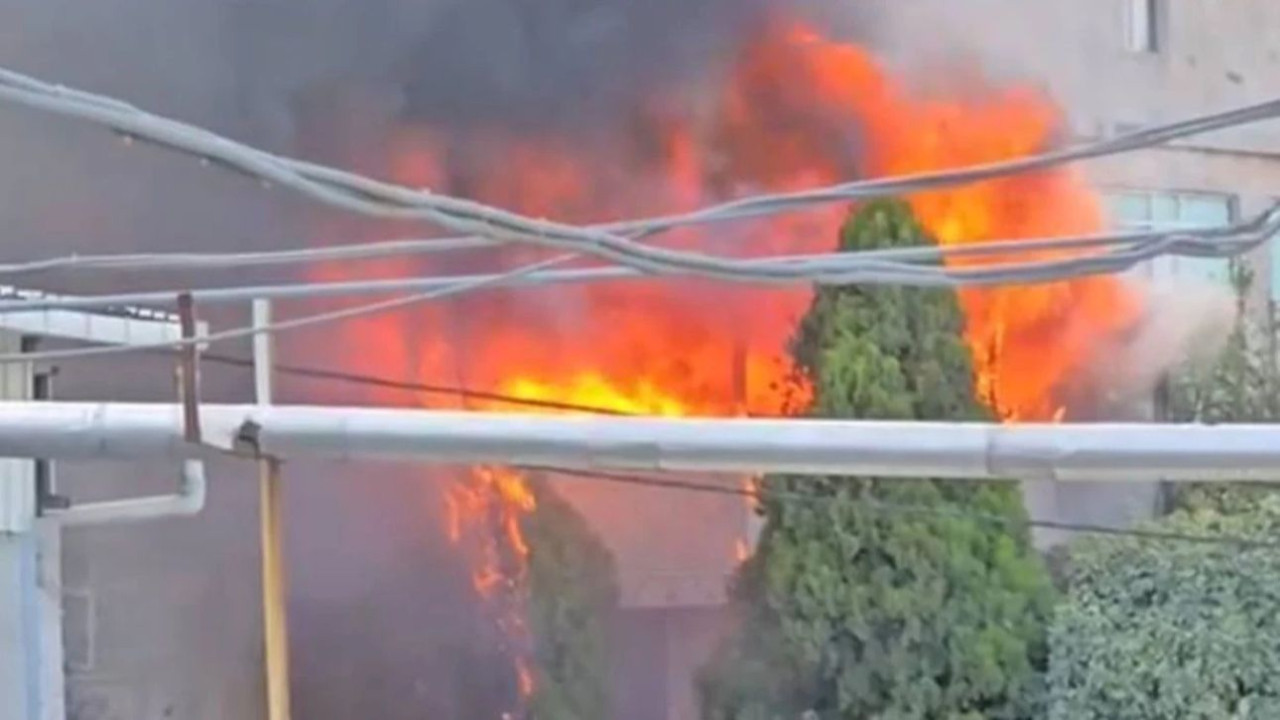 Sanayi sitesinde yangın çıktı, bölgeye itfaiye ekipleri yönlendirildi