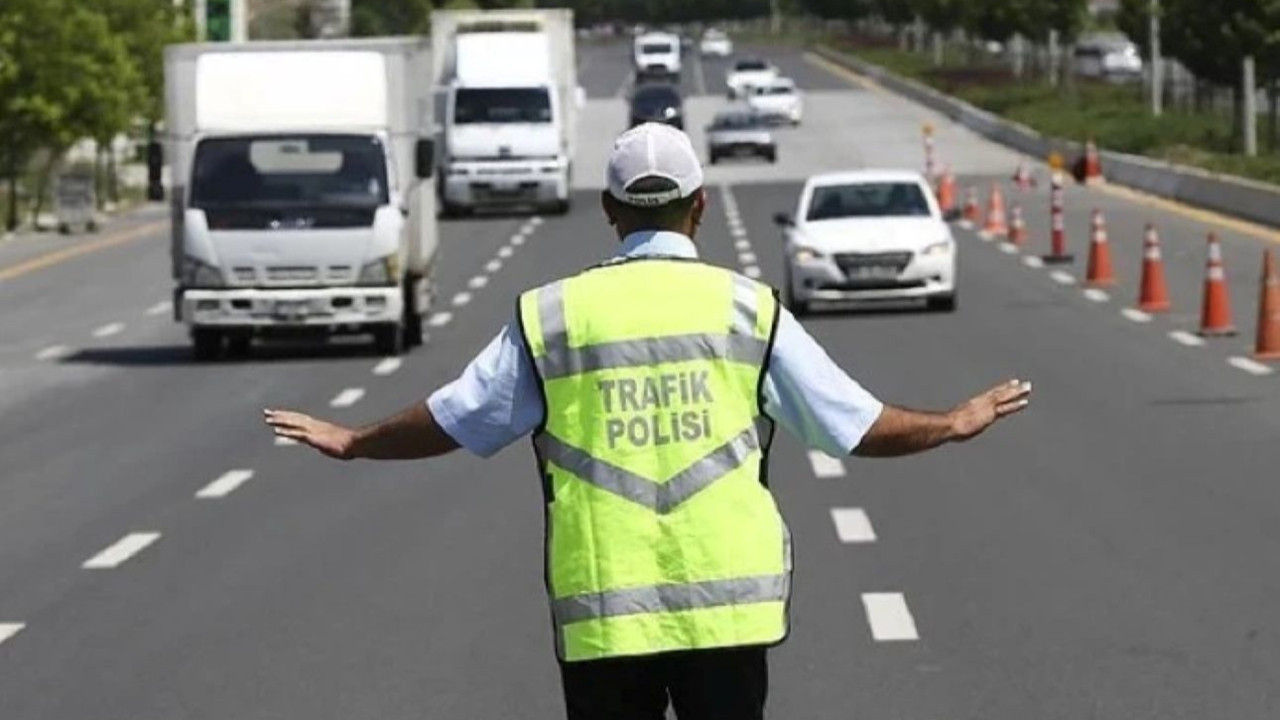 Karayolları açıkladı: Bugün hangi yollar trafiğe kapalı, il il yol çalışmaları