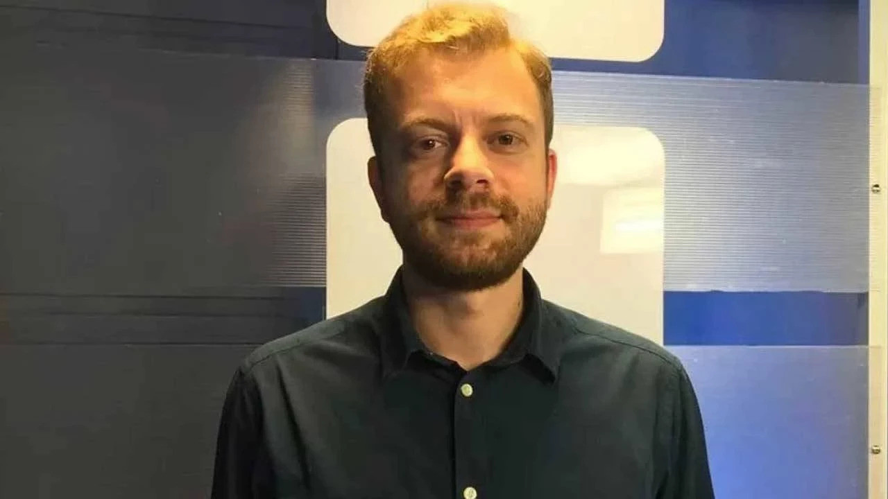 Sosyal medya paylaşımı başını yaktı! Akademisyen Emrah Gülsunar tutuklandı