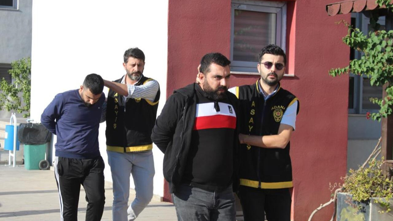 Adana’da kuzen kavgası cinayetle bitti: “Ben sopayla dövdüm, bıçakla yaralamadım”