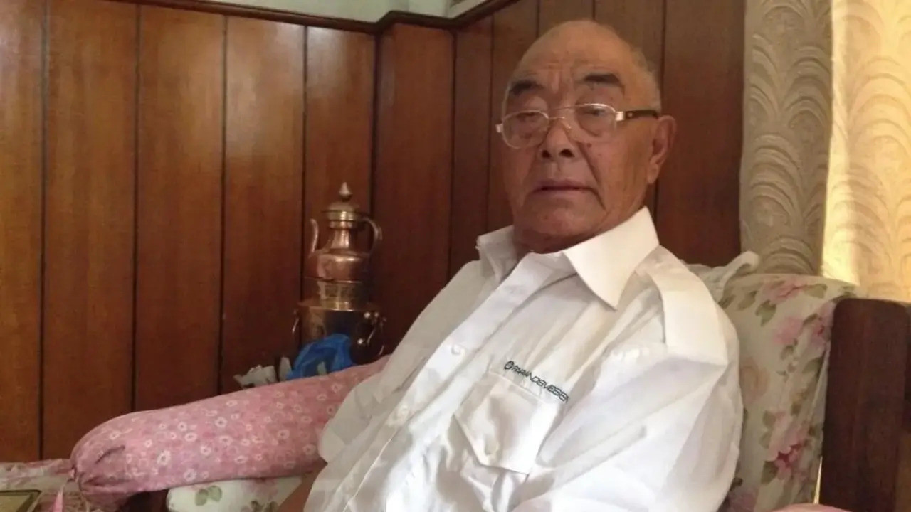 Everest’in zirvesine ilk ulaşan ekipten geriye kimse kalmadı: Efsane dağcı Kanchha Sherpa 92 yaşında hayatını kaybetti