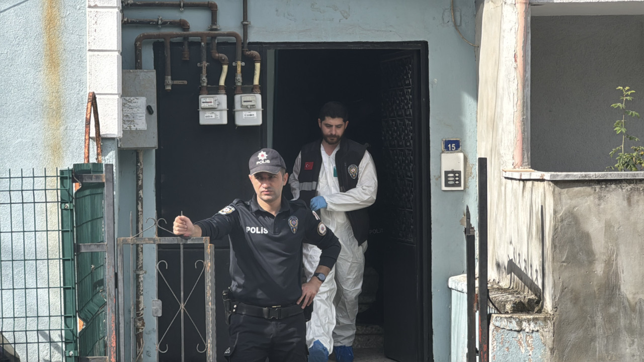 Kocaeli'de kan donduran cinayet: 4 çocuk annesi eşini bıçakladı, ardından intihara kalkıştı