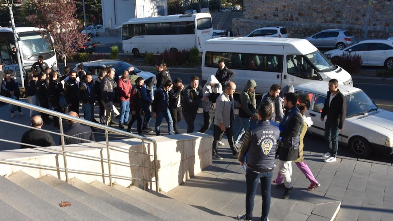 Öğretmenlik için geldi, kripto çetesi kurdu! 100 milyonluk vurgun Nevşehir’de ortaya çıktı