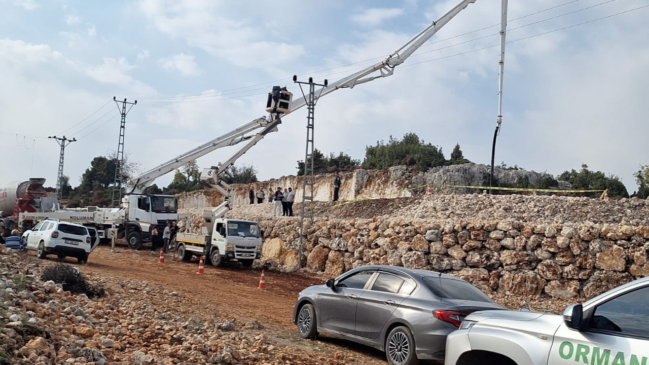 Mersin’de inşaat faciası: Elektrik akımına kapılan işçi hayatını kaybetti