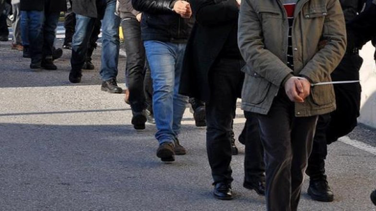 Kars’ta FETÖ/PDY ve örgüt propagandası operasyonu: 6 kişi gözaltında