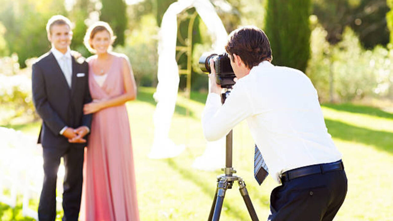 Yargıtay’dan emsal karar: İzinsiz düğün fotoğrafı kullanmak suç sayıldı
