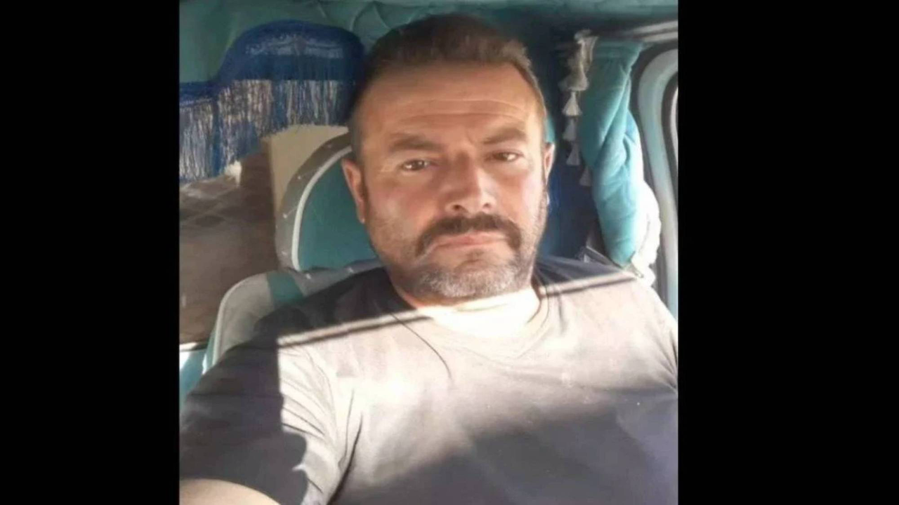 Kahramanmaraş Afşin'de belediye binası önünde kendisini ateşe veren adam hayatını kaybetti